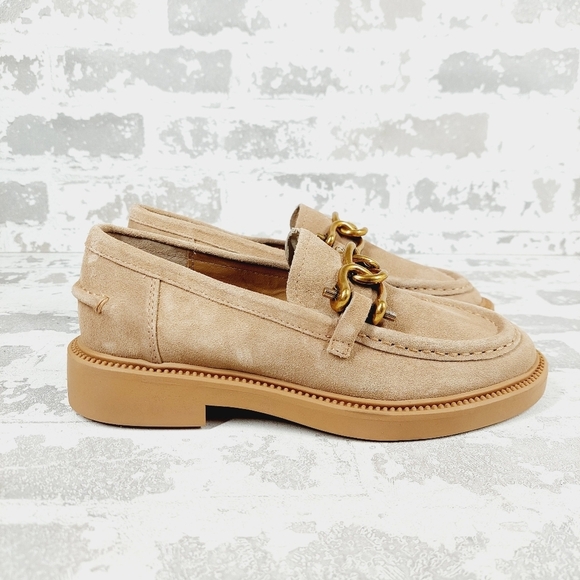 New Steve Madden Karmine Gleaming Tan Suede Goldtone Hardware Loafer W298 - Picture 6 of 11